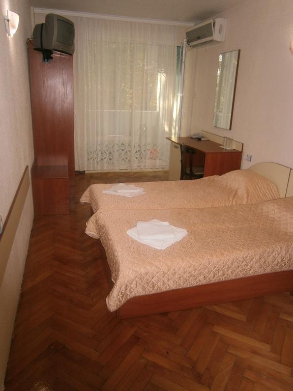 Ariana Hotel كيتن الغرفة الصورة